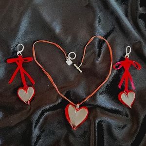 YUMMI- Made in Italy Glass Heart Necklace Set♥️